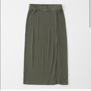Abercrombie and Fitch Olive Ribbed Midi Sweater Skirt